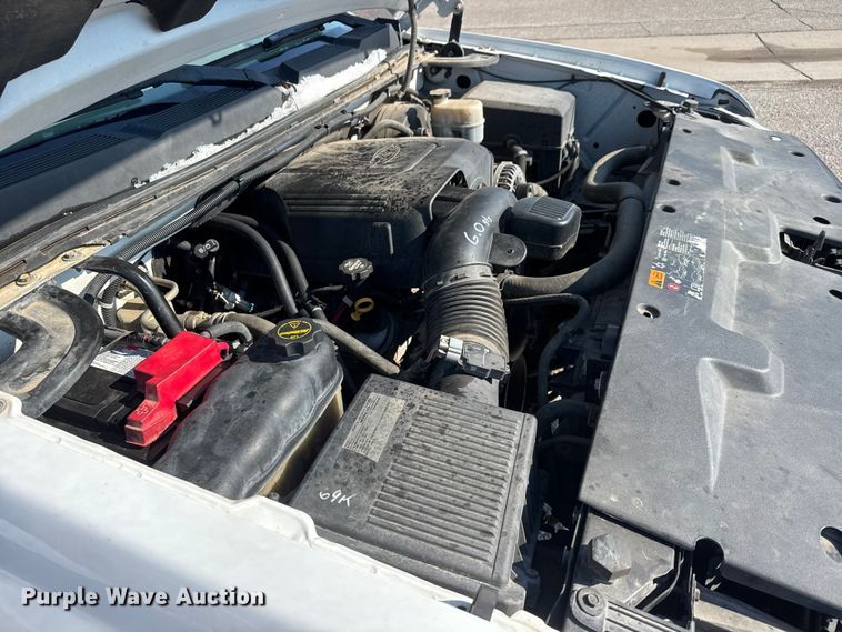 image for item ET4433 2012 Chevrolet Silverado 1500 Ext. Cab pickup truck