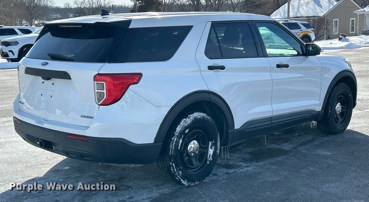 image for item ET6917 2020 Ford Explorer Police Interceptor SUV