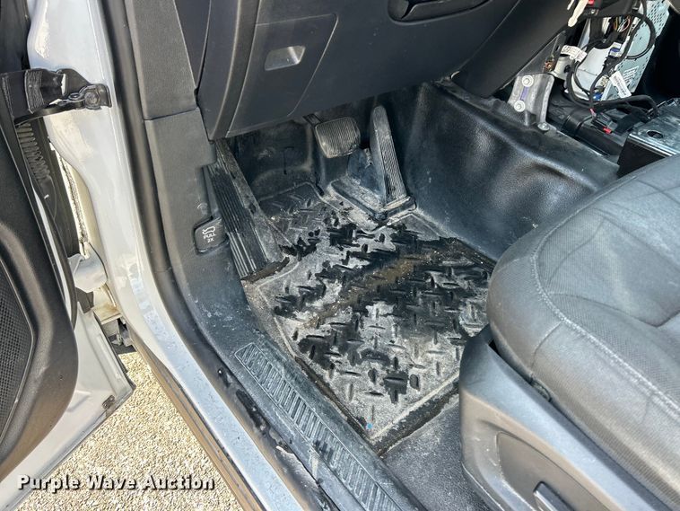 image for item ET6917 2020 Ford Explorer Police Interceptor SUV