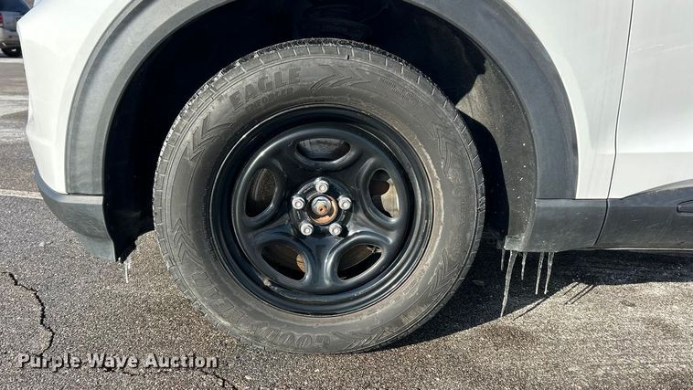 image for item ET6917 2020 Ford Explorer Police Interceptor SUV