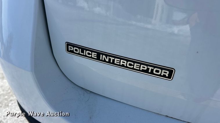 image for item ET6917 2020 Ford Explorer Police Interceptor SUV