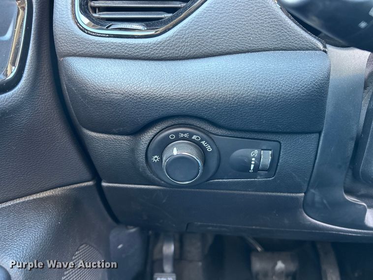 image for item ET6918 2021 Dodge Durango SSV SUV