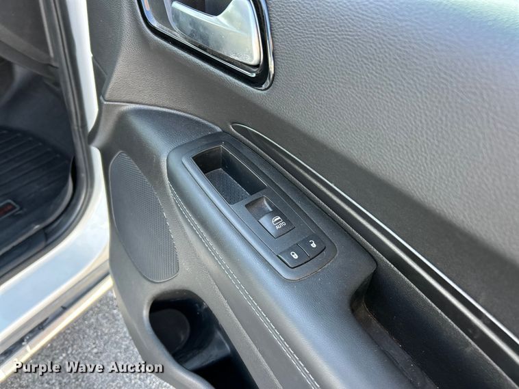 image for item ET6918 2021 Dodge Durango SSV SUV