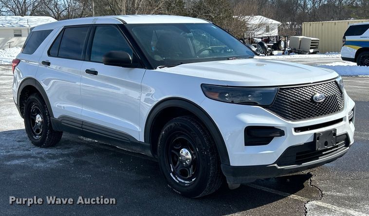 image for item ET6920 2022 Ford Explorer Police Interceptor SUV
