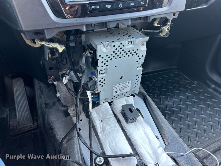 image for item ET6920 2022 Ford Explorer Police Interceptor SUV