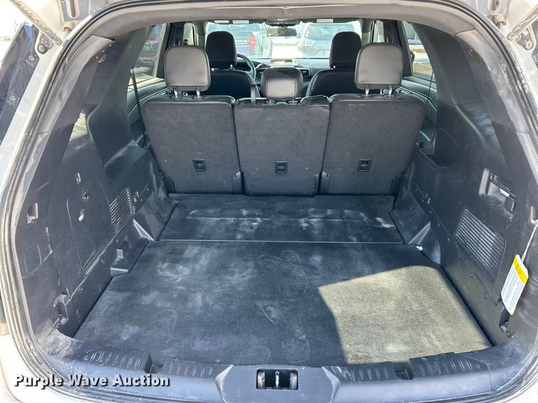 image for item ET6920 2022 Ford Explorer Police Interceptor SUV