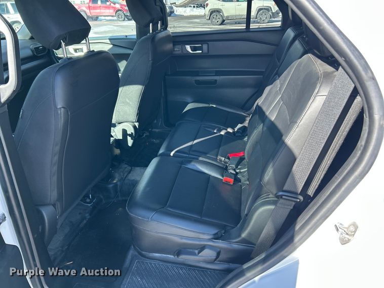 image for item ET6922 2022 Ford Explorer Police Interceptor SUV