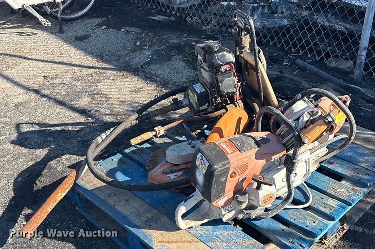 image for item EU4041 Concrete equipment