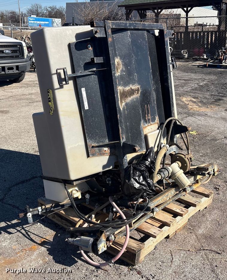 image for item EU4046 B&B Technologies turf sprayer