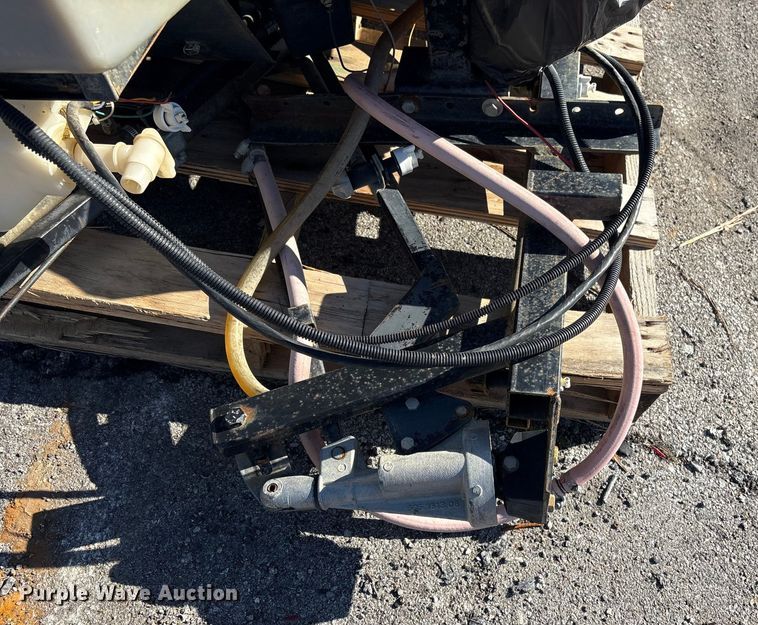 image for item EU4046 B&B Technologies turf sprayer