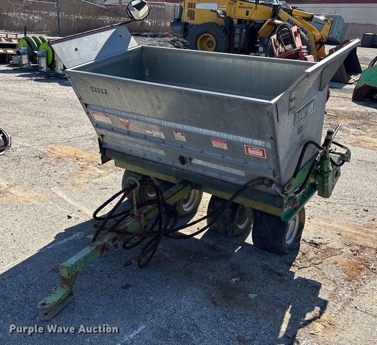 image for item EU4047 Bannerman BTD-10 top dresser spreader