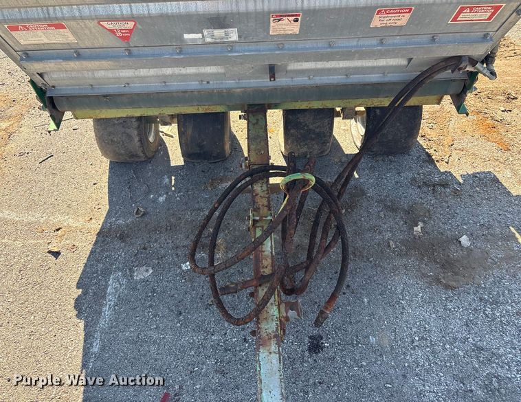 image for item EU4047 Bannerman BTD-10 top dresser spreader