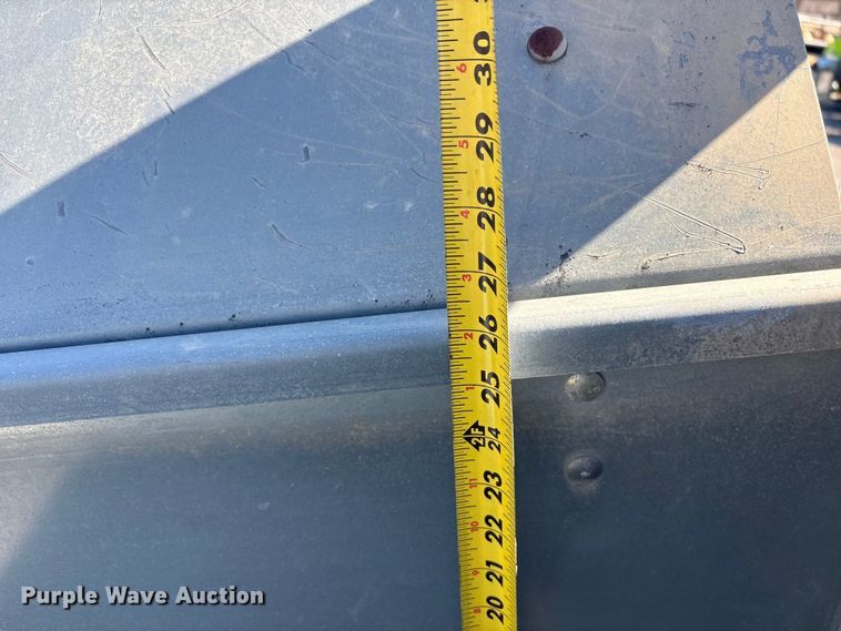 image for item EU4047 Bannerman BTD-10 top dresser spreader