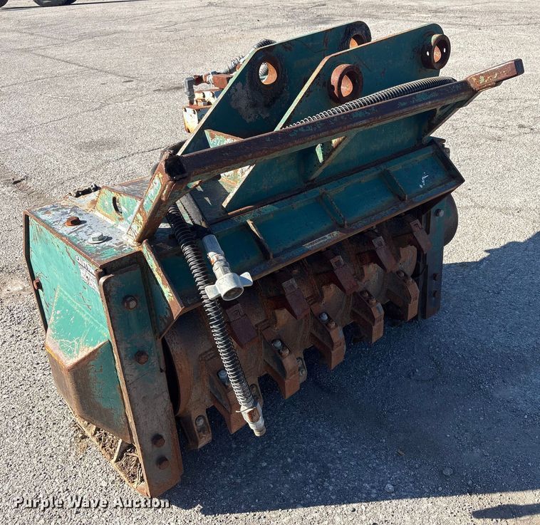 image for item EU4051 Excavator mulcher