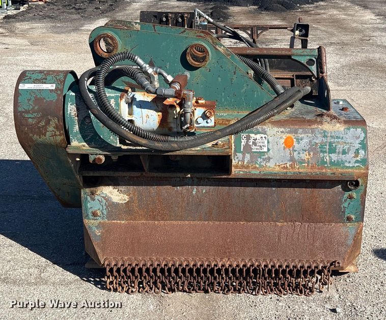 image for item EU4051 Excavator mulcher