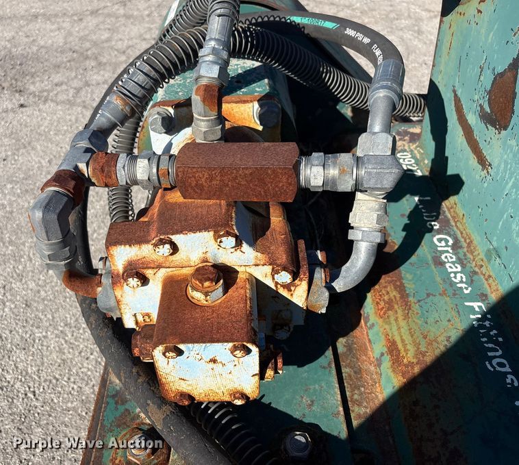 image for item EU4051 Excavator mulcher