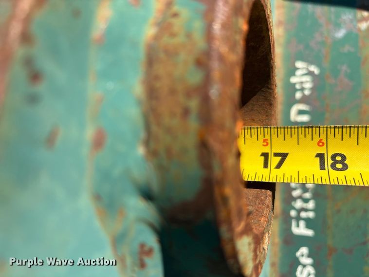 image for item EU4051 Excavator mulcher