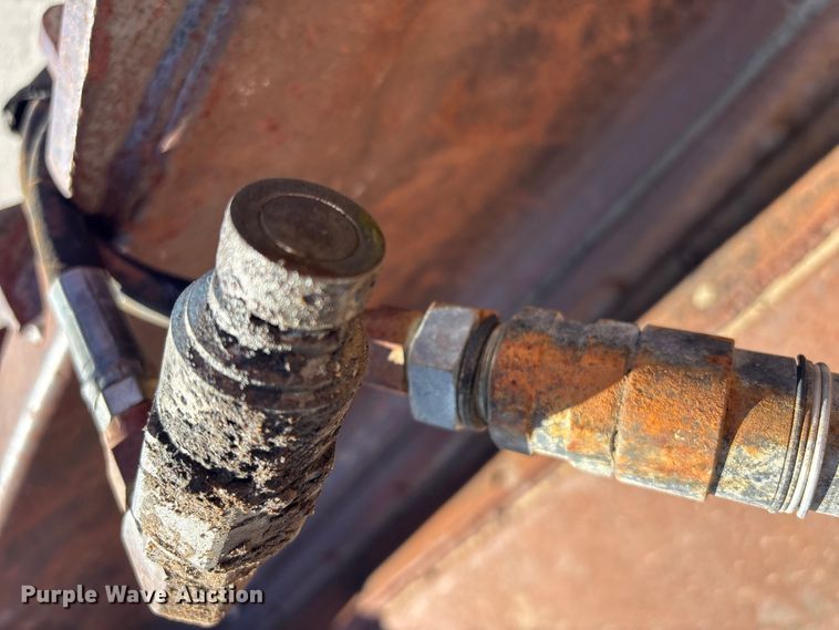 image for item EU4053 Skid steer four-in-one bucket