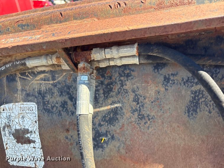 image for item EU4053 Skid steer four-in-one bucket