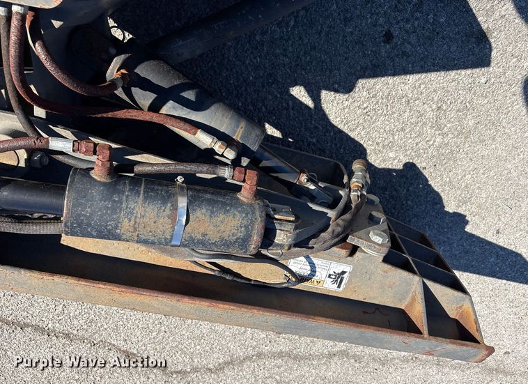 image for item EU4054 ASV Posi-Tool skid steer dozer blade