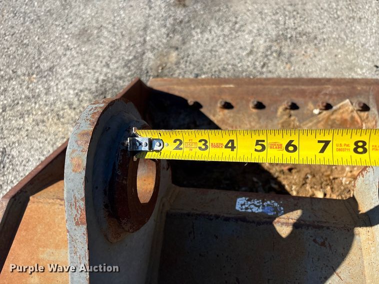 image for item EU4057 Central Fabricators JD135C excavator bucket