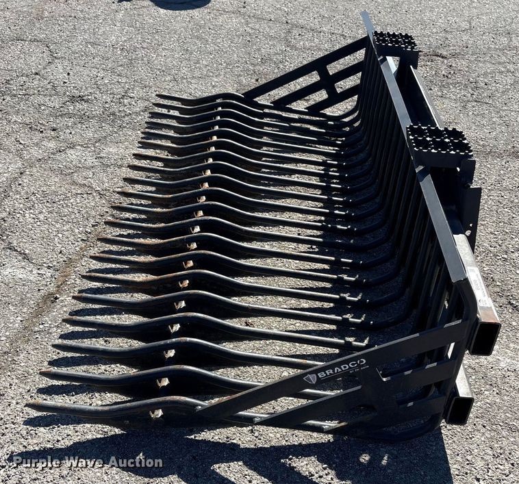 image for item EU4058 2016 Paladin 16503 skid steer rock bucket