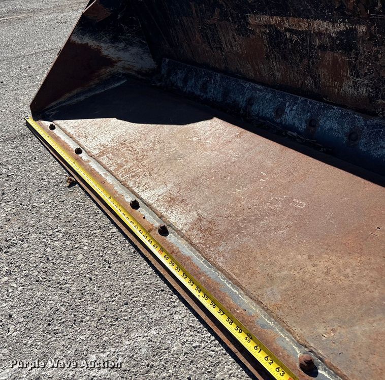 image for item EU4059 Blue Diamond 108795 four-in-one skid steer bucket