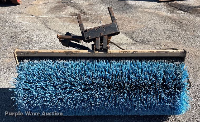 image for item EU4061 Kromer broom