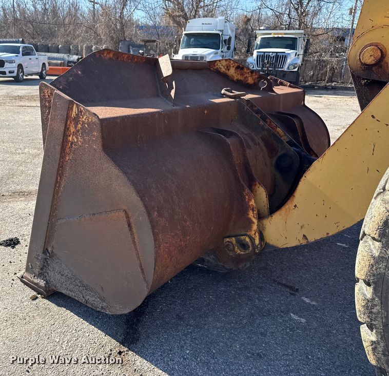 image for item EU4062 Komatsu WA250-5L wheel loader