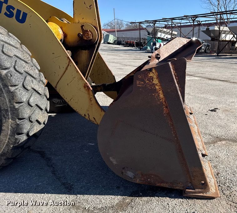 image for item EU4062 Komatsu WA250-5L wheel loader