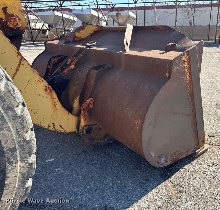 image for item EU4062 Komatsu WA250-5L wheel loader