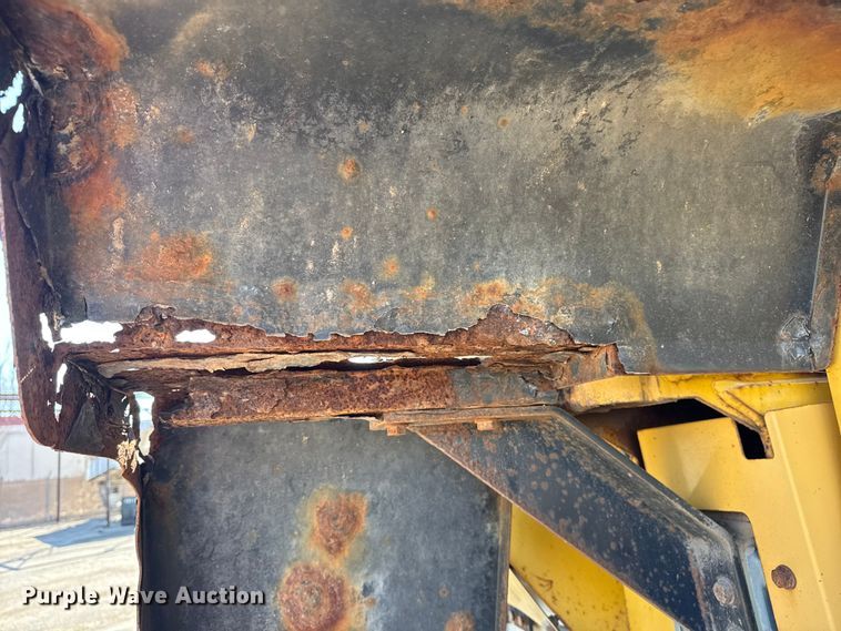 image for item EU4062 Komatsu WA250-5L wheel loader