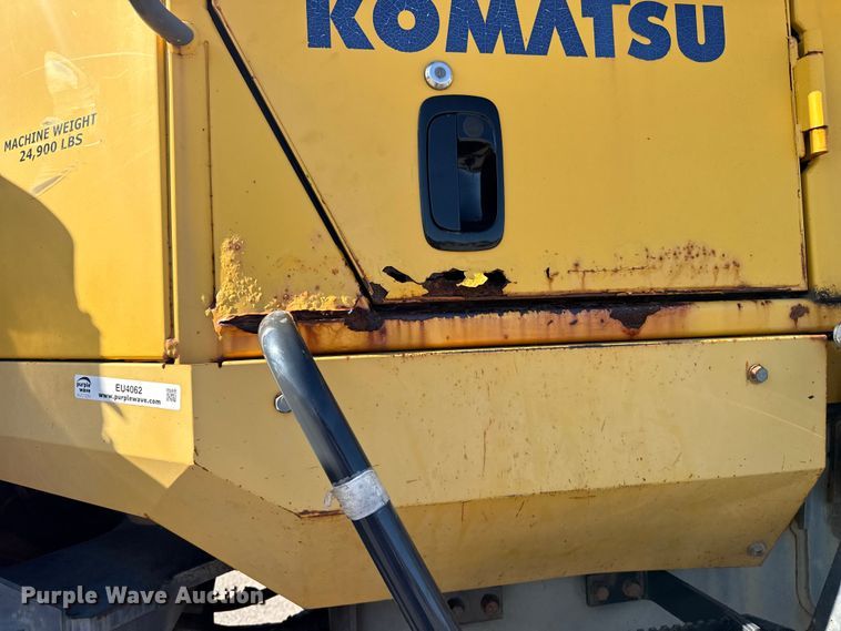 image for item EU4062 Komatsu WA250-5L wheel loader
