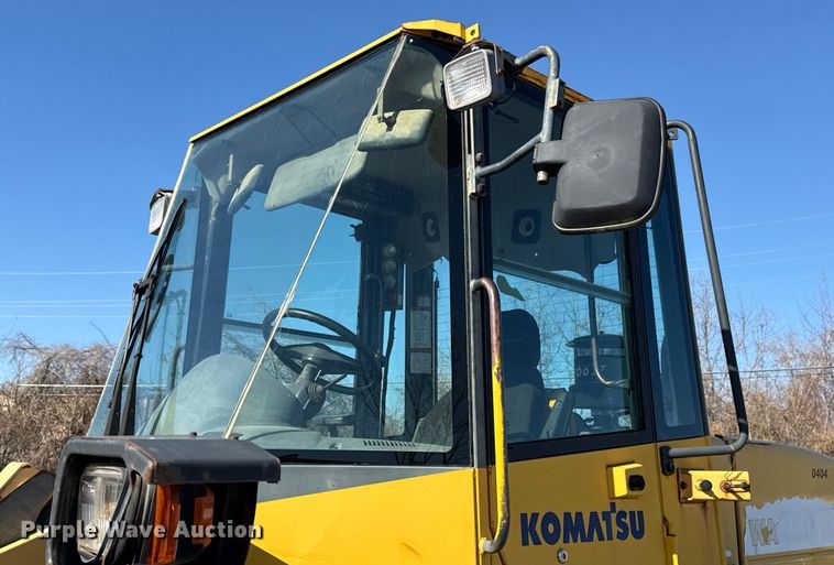 image for item EU4062 Komatsu WA250-5L wheel loader