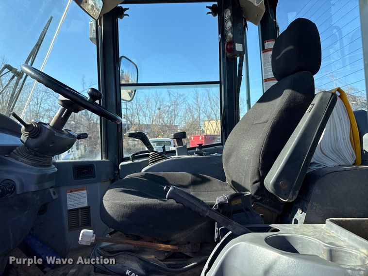 image for item EU4062 Komatsu WA250-5L wheel loader