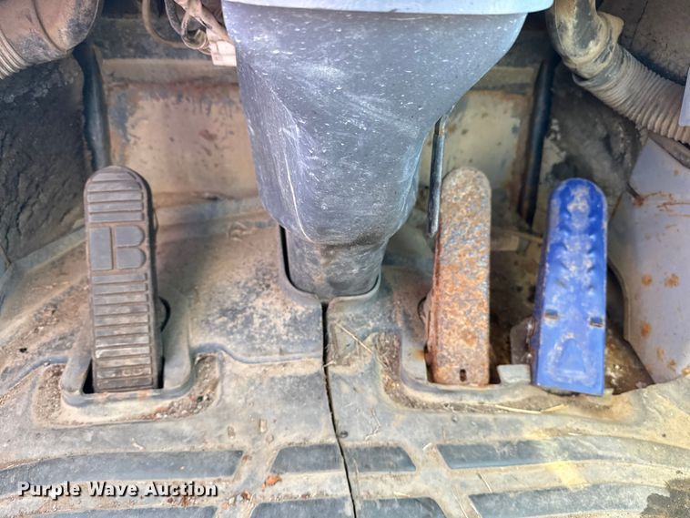 image for item EU4062 Komatsu WA250-5L wheel loader