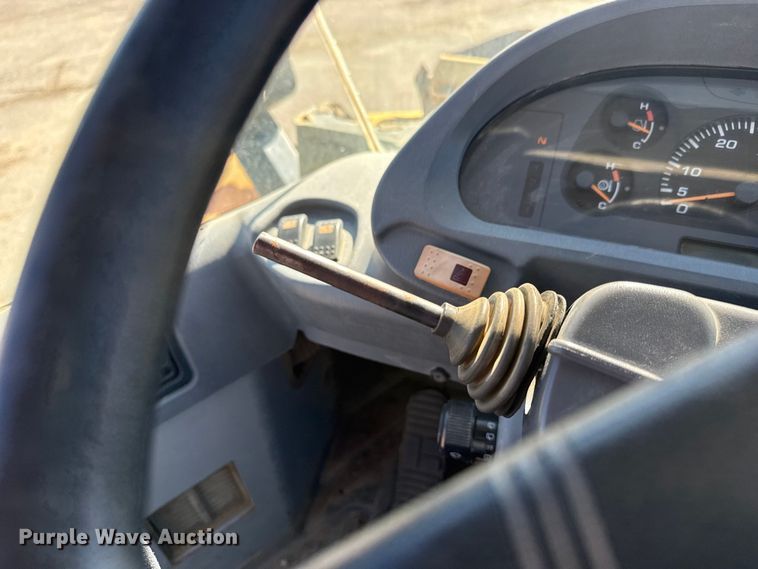 image for item EU4062 Komatsu WA250-5L wheel loader