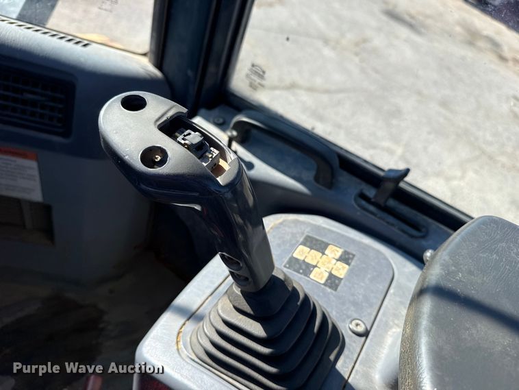 image for item EU4062 Komatsu WA250-5L wheel loader