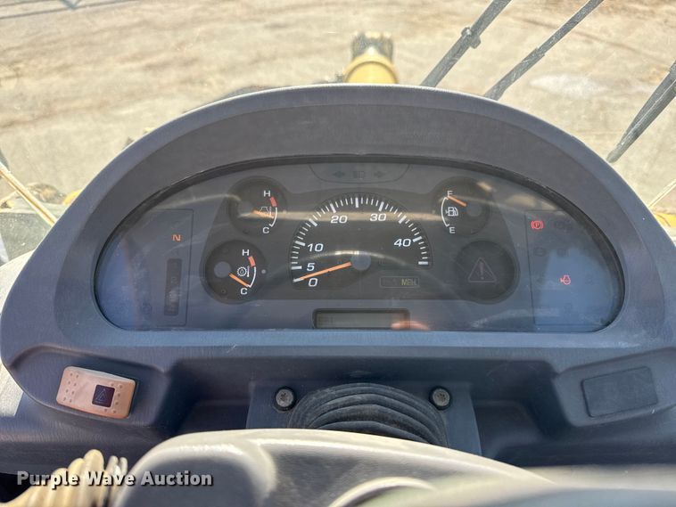 image for item EU4062 Komatsu WA250-5L wheel loader