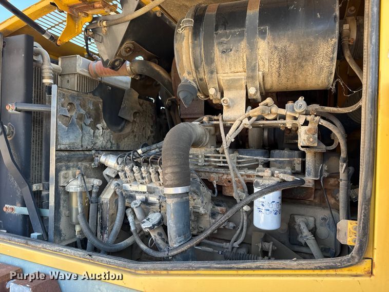 image for item EU4062 Komatsu WA250-5L wheel loader