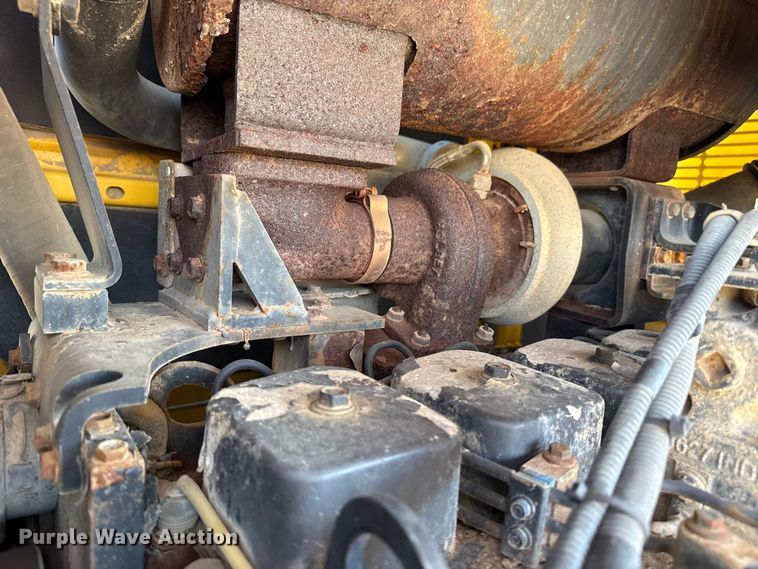 image for item EU4062 Komatsu WA250-5L wheel loader