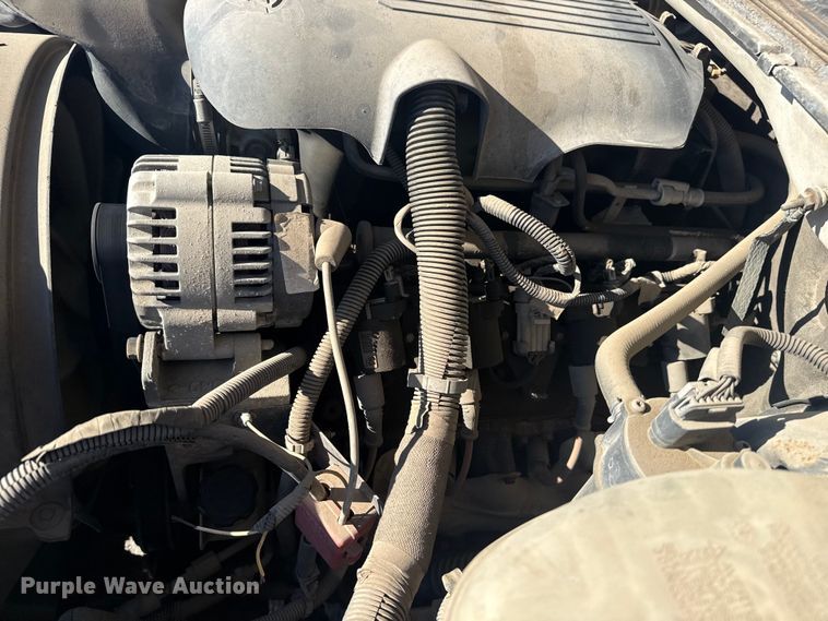 image for item EU4064 2004 GMC Sierra 1500 pickup truck