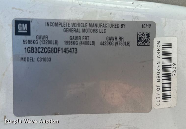 image for item EU4065 2013 Chevrolet Silverado 3500HD utility bed pickup truck