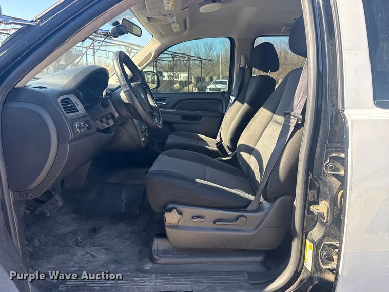 image for item EU4067 2014 Chevrolet Tahoe Police SUV