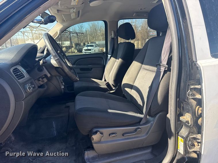 image for item EU4067 2014 Chevrolet Tahoe Police SUV