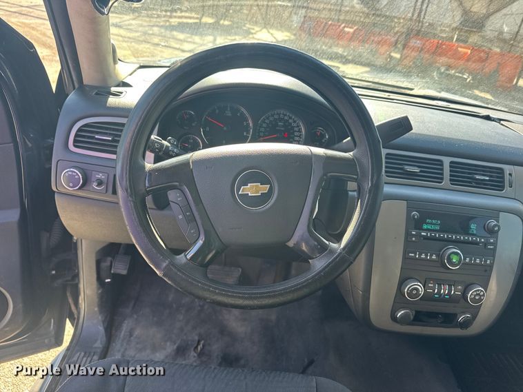 image for item EU4067 2014 Chevrolet Tahoe Police SUV