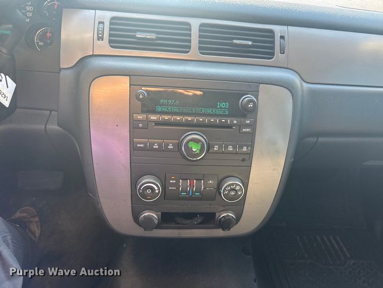 image for item EU4067 2014 Chevrolet Tahoe Police SUV