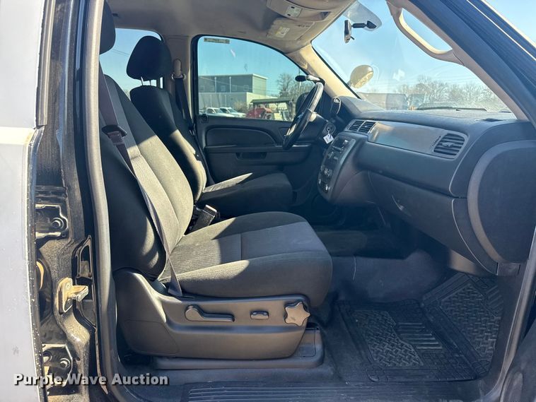 image for item EU4067 2014 Chevrolet Tahoe Police SUV