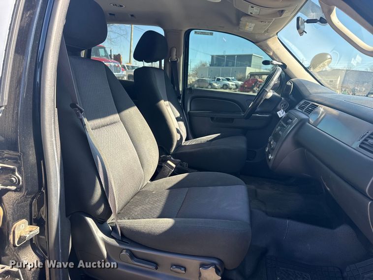 image for item EU4067 2014 Chevrolet Tahoe Police SUV