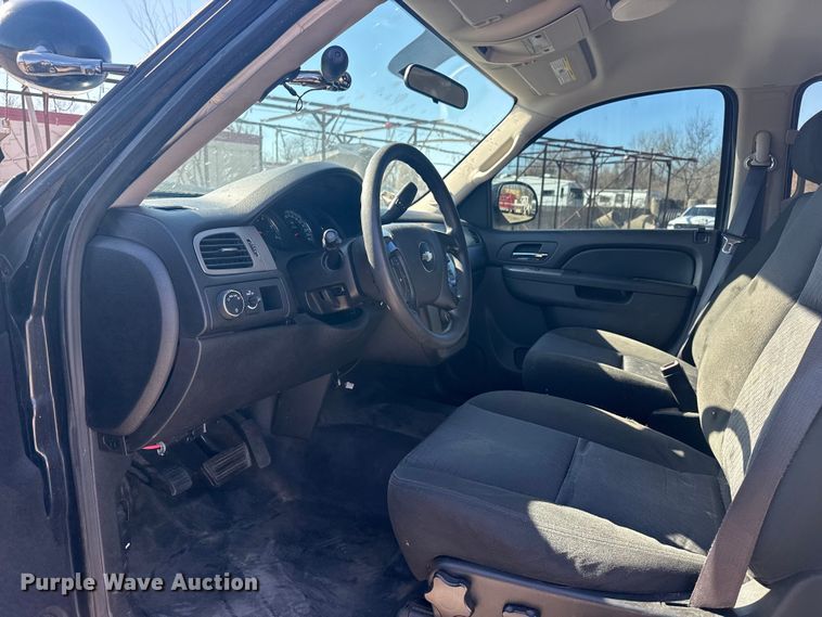 image for item EU4068 2012 Chevrolet Tahoe Police SUV